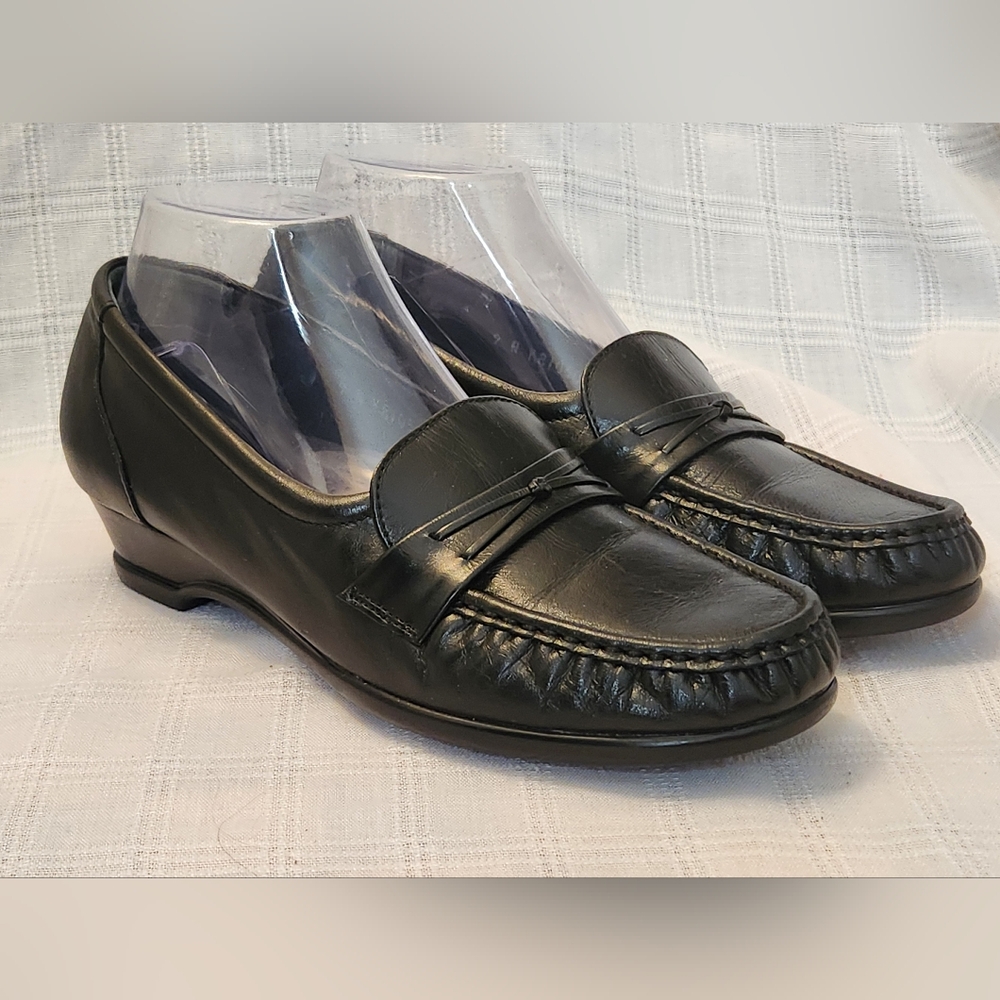SAS Black Leather Penny Loafers